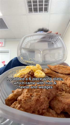 Trying Walmart Hot Food #shorts #walmart #walmartfinds #chickenwings #foodtok