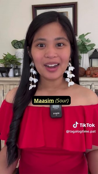 🇵🇭In honor of Filipino Food Month, here’s a series about food vocabulary! Hope you get to use them sometime! GOOD LUCK🇵🇭 Earrings from @Cambio & Co | Filifino Jewelry 💕 #Tagalog #Filipino #TagalogLesson #Filipinolanguage #Filipinoculture #Philippines #Pinoy #Pinas #Polyglot