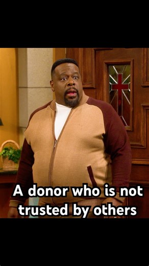 A donor who is not trusted by others#funny #shorts #shortvideo #series #fouryou #theneighborhood