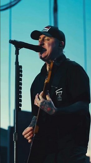 Yellowcard - Better Days | #yellowcard #betterdays #viralmusic #musiclovers