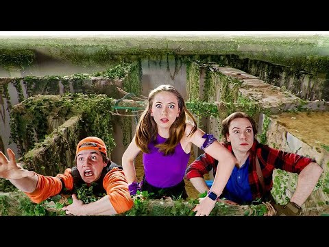 Shiloh and Bros! Escape The Maze World