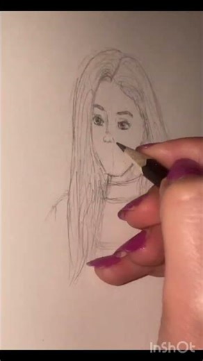 How to Draw an Easy Portrait ✍️ (Sketch Fast) #artshorts