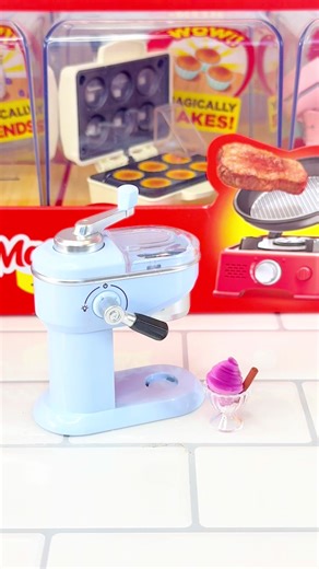 Unboxing the Mini Brands Magic Cook Kitchen Ice Cream Machine