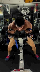 Dumbbell spider curls primarily target:Biceps Brachii: The main muscle worked during this exercise is responsible for elbow flexion.Forearms: While not as heavily targeted as biceps, forearm muscles engage during gripping.Benefits of Dumbbell Spider Curls1. Targeted Muscle Activation.2. Improved Mind Muscle Connection3. Addressing Muscle Imbalances#gym #fitness #bodybuilding #biceps #bicep #bicepworkout | Bodyfitness GYM