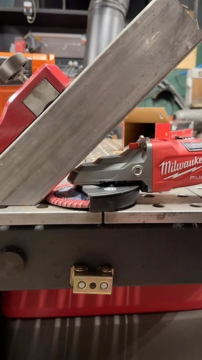 3.6M views · 10K reactions | Go where no angle grinder has gone before! Flat head, or low angle grinders can be super useful when it comes to grinding inside corners. This one from Milwaukee is almost perfect… but don’t worry I’ll be fixing my issue with it soon! #make #maker #handmade #makeeverything #grinder #steel #metalshop #welding | Make Everything | Facebook