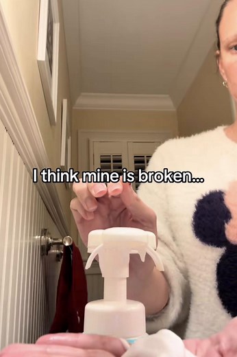 Exploring TikTok Comments: A Voiceover Insight