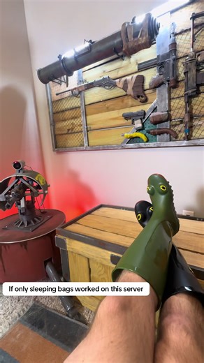 Never try to respawn yourself #rust #rustgame #rusttok #rustgameplay #rustconsoleedition