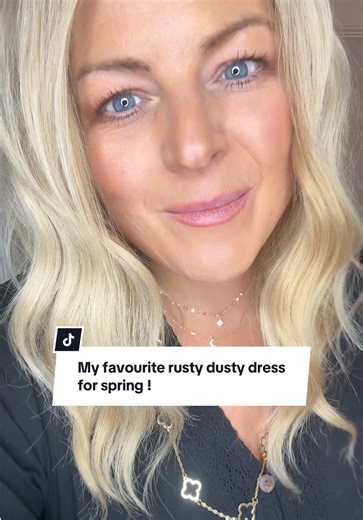 Flattering Rusty Dusty Dress Review for Spring Outfits