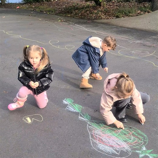 Mathville on Instagram: "Mathville расширяет свою деятельность на Greater Seattle Area, начиная новую программу Outdoor Sports and Fun. Все мы знаем, как положительно влияет свежий воздух и спортивные игры на развитие ребенка. А учитывая, что дети только и просят, чтобы выйти на улицу "подышать" (как они это называют), мы сделали выводы, что нынешним детям не хватает игр на открытом пространстве. Поэтому мы запускаем дошкольную программу развития Outdoor Sports and Fun Pre-school в парках и на с