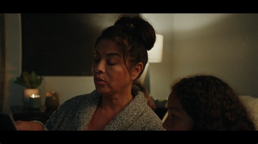 Fingers Short Film Mother/Daughter scene