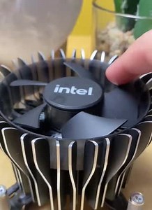 263K views · 4.2K reactions | May your temps be as stable as this logo  | Linus Tech Tips | Facebook