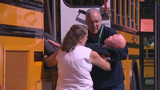 Bellevue School District bus drivers undergo emergency response training ahead of new school year
