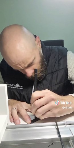 Réparer une canne à pêche cassée : Guide pratique