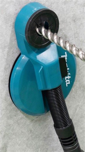Wall Suction Dust Extraction Shroud engineered for all rotary and combination hammers, this dust extraction collar sticks to the wall using vacuum suction—enabling clean, dust-free drilling into concrete. 💪 Compatible with most standard vacuum cleaners (excluding compact and backpack types), it connects via 24mm or 38mm ports and supports bit sizes up to 52mm. Perfect for creating a healthier, more efficient job site with minimal cleanup. Model: 1914X3-8 | Makita New Zealand