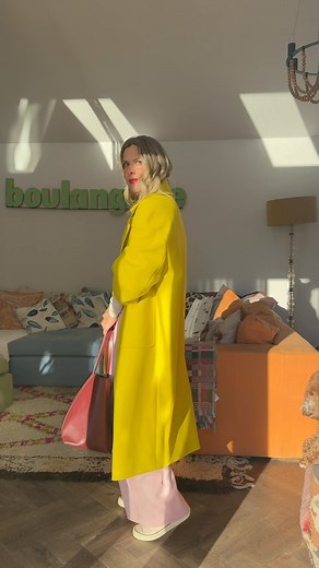 E R I C A D A V I E S on Instagram: "There was a sunny hour today. To film this I had to have the door wide open, so while it might look warm, it was, in fact, not! The pink Max Mara trousers are a second-hand find (£20!) and as they’re cotton, they’re probably more for slightly warmer weather, but the sunshine inspired me to style them up. I wanted to play around with colour combos - and where there’s a will, there’s a way! I felt really comfy in all of the outfits, but the pink and lemon toget