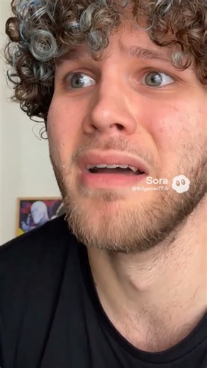 Jmancurlys vr headset breaks up with him.