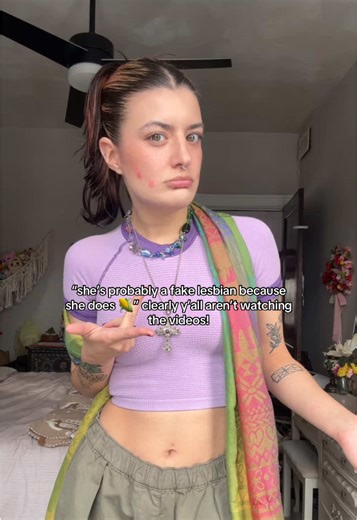 I don’t even use she/her pronouns girl I’m QUEER as a three dollar bill