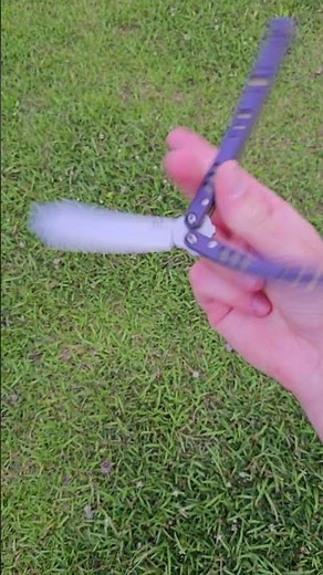 Simple Balisong Tricks BRS Replicant