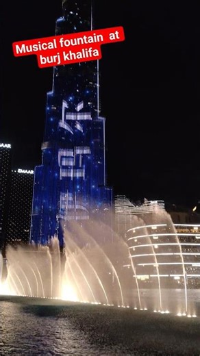 musical fountain in dubai #musicalfountain #dubaivlog #dubailife #dubailifestyle