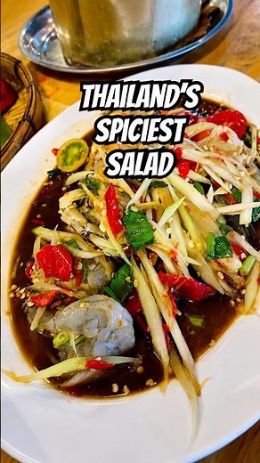 My Favorite Market in Pattaya 🇹🇭 | The Best Priced Papaya Salad (Som Tam) I’ve Found