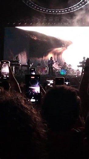 APOCALYPSE DREAMS - TAME IMPALA #concert #music #livemusic #shorts #live