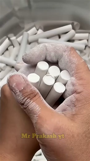 Blackboard ki collar full chalk factory mein kaise banti hai? 😱#shorts