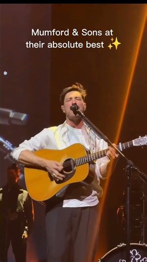 POV: You’re about to lose your voice at a Mumford show." 🎤 #mumfordandsons #marcusmumford #newmusic