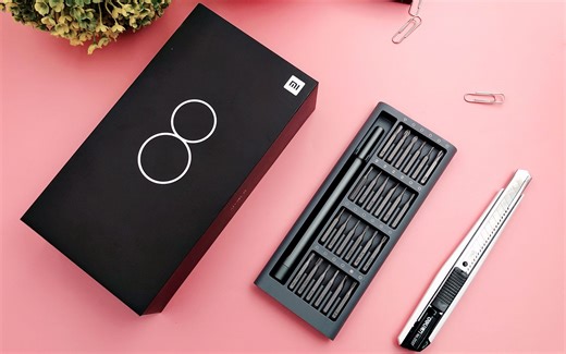 「爱·拆」小米8首发拆解：做工用料全面提升/采用LRA线性马达