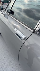 Les sons de Citroën This 1973 Citroën SM is a European-market example that is powered by a fuel-injected 2.7L V6 paired with a five-speed manual transaxle. The car was the subject of a refurbishment by marque specialist John Titus that involved a repaint in gray, a retrim of the interior in black leather, and an engine rebuild. It's listed now on BaT! A MegaSquirt engine management system was also added, and further equipment includes directional headlights, self-centering steering, four-wheel d