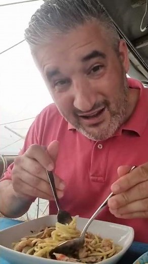 How to Eat Spaghetti like an Italian 👍🍝