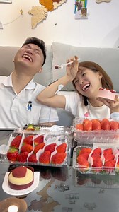 633K views · 10K reactions | Mukkbang đêm kiểu zombie 履履‍♀️藍 Cuối tuần zui ze nha bà con  #giadinhzozo #zozohello | Zô Zô Hello | Facebook