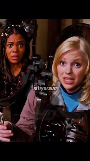 Testere'nin en korkunç(!) oyunu. 🧩 Anahtar nerede dedin? 👁️ #filmönerisi #sinema #komedi #shorts