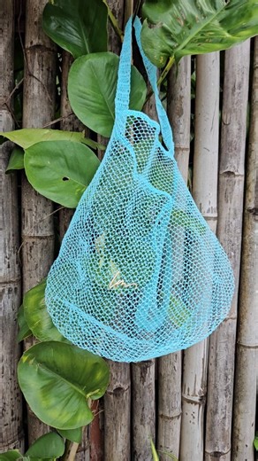 LM The Label 🇦🇺 on Instagram: "NEW ARRIVAL ♡ THE BLUE BARRACUDA IS HERE... it's the kind of bag that doesn't just complete an outfit. It electrofies it. It's cool without trying and powerful without shouting. LM ♡ 100% handmade and recycled ♻️ Click link in bio. #lmthelabel #recycle #handmade #Australia #fashion"