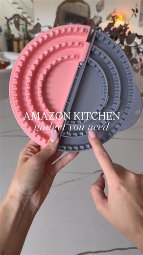 A must have for every kitchen 🏡✨ This kitchen essential helps keep everything efficient and organized. It is one of those items that truly upgrades daily cooking. Comment “amz” to get the Amazon link. #amazonfinds #amzhome #kitchenmusthave #homeessentials #kitchenorganization #smartliving Cre: The Sister Shoppers | Stylkea Living
