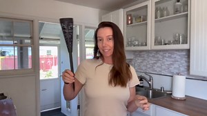 Artificial Cemetery Flowers,Set of 2 Artificial Mums Bouquet Grave Memorial Flowers with 2 Cemetery Vase with Drainage Hole Long Spikes for Cemetery Headstones Graveyard Decoration