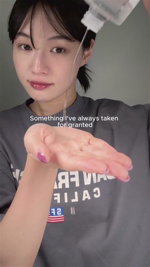 Toner vs Spray: Choosing the Right Skincare Product for Your Skin