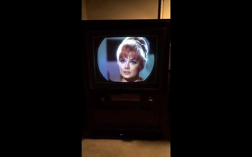 【放送文化】1955年RCA彩色电视机！第一台21英寸电视，62岁依然老当益壮