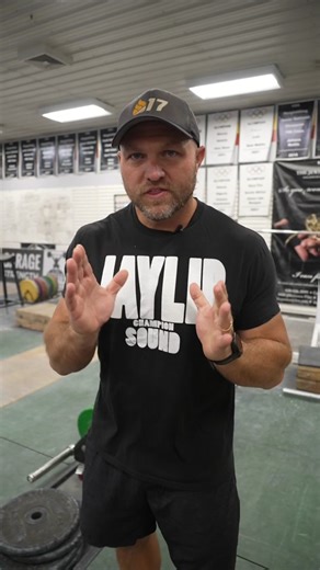 💥 Female D1 Shot Put isn't for the faint-hearted. To launch that shot, here’s how strong you need to be: Clean: 135-175 lbs Snatch: up to 120 lbs Vertical: 22 inches Broad jump: 7.5 feet Single leg squat: 155 lbs for 3 reps each leg Bench: 145-200 lbs Back squat: 225-275 lbs Ready to smash these numbers? Start with a free week of training at peakstrength.app! 🏋️‍♀️💨