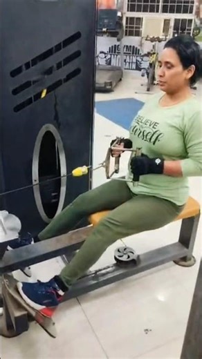 bench rowing machine #fitnessgoals #gymworkout#gymmotivation #fitnessjourney#shortsviral #shortsfeed