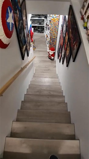 I made some epic changed to the displays in the LEGO room #legos #legotiktoker #legocreator #legoman #brick | Show-BricK