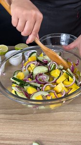 Voici comment préparer la meilleure salade de concombre du monde ! | Super Recettes