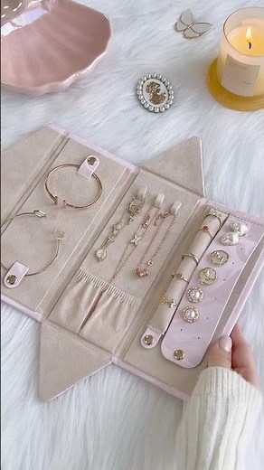 Living with Elegance: Transforming Jewelry Storage into a Refined Spatial Statement🎀#aestheic