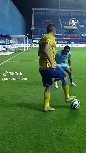 Daily Dribble Skills Tour Tutorial Recap Episode 9 🥶⚽ #skills #football