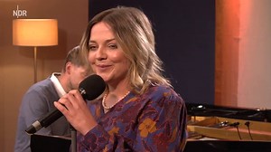 NDR Kultur EXTRA: Annett Louisan feiert 20 Jahre "Bohème"