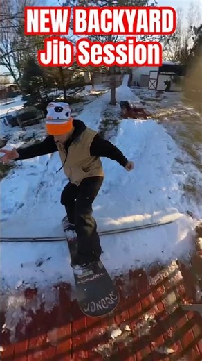 BACKYARD SNOWBOARDING! #snowboard #snowboarding #jibbing #backyard #follow #subscribe #snow #volkl