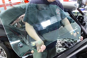 How to achieve smooth door and window operation in one stop