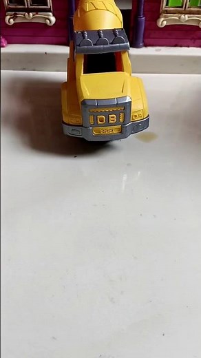 "Unboxing Delicious German Chocolates – Flavor Explosion!"