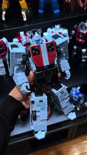 Defensor 3 of 5! Ocular Max PS-23 Ignis aka Hot Spot #transformers #actionfigures #toyreview #toys #autobots