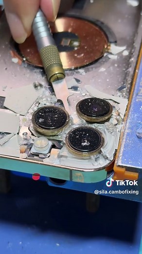 How to Change an iPhone's Back Glass Easily