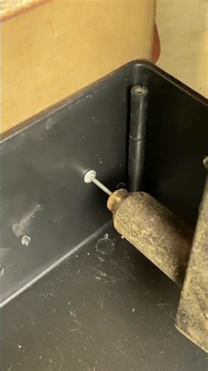 Install rivets quickly and accurately.